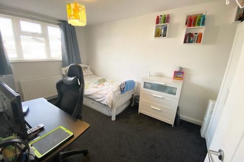 7 Brice Way, Corringham, Stanford-le-hope, SS17 7RJ