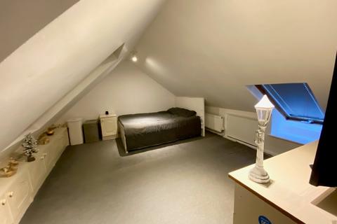 40 Clickett End, Basildon, SS14 1NG