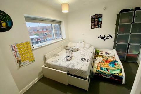 40 Clickett End, Basildon, SS14 1NG