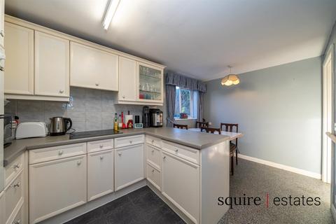 11 Oliver Close, Hemel Hempstead, HP3 9PX