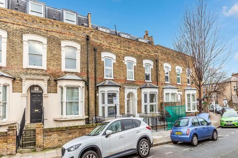 4 bedroom apartment to rent, N16