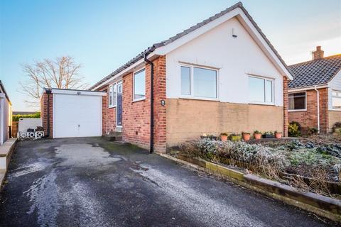 2 bedroom house for sale, Sefton Avenue, Brighouse