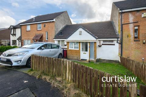 35 Beatrice Place, Blackburn, BB2 3UD