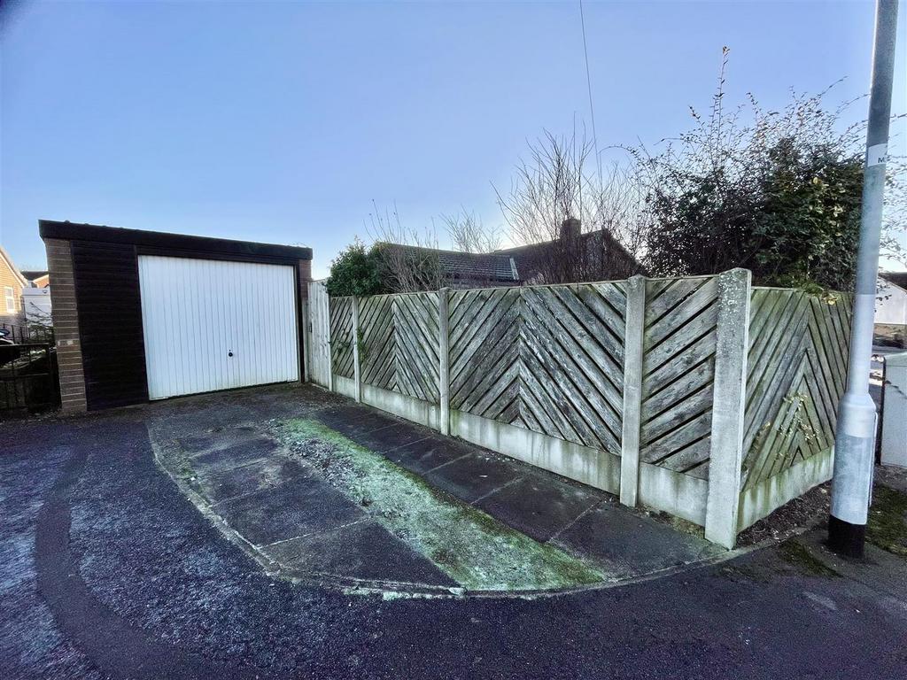 Driveway &amp; Garage