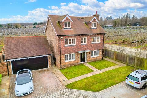 4 bedroom detached house for sale, Penny Close, Boughton Monchelsea, Maidstone