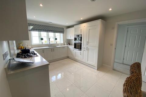 4 bedroom detached house for sale, Stoke Meadow, Calne SN11