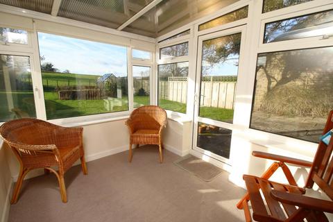 3 bedroom detached bungalow for sale, Delightful detached bungalow, backing onto farmland in the village of Cleeve