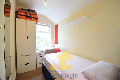 3 bedroom terraced house to rent, Milner Road, Selly Oak, Birmingham B29