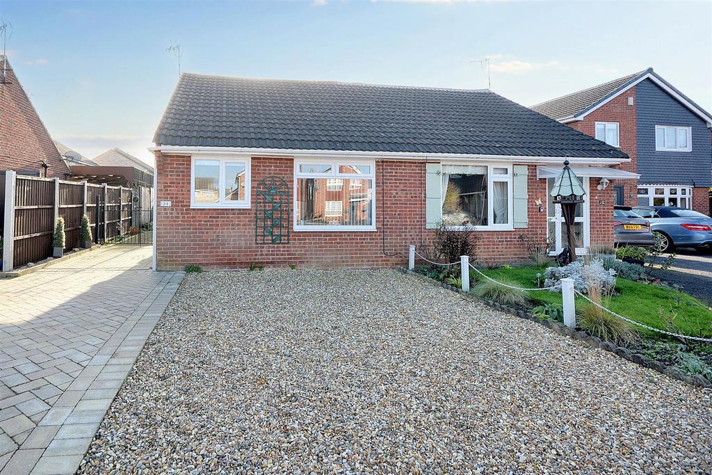 Teesdale Road, Long Eaton 2 bed semidetached bungalow for sale £210,000
