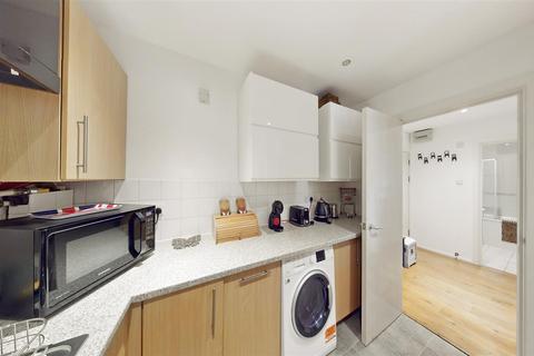 2 bedroom apartment for sale, Curtain Road, London EC2A