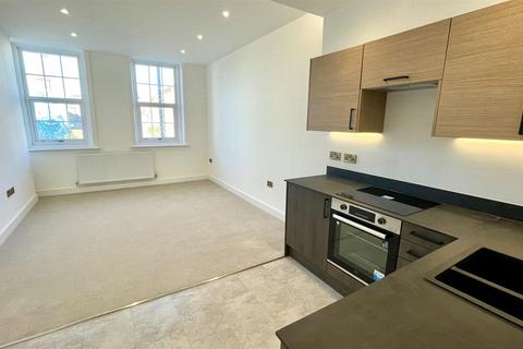 1 bedroom flat for sale, Christchurch Road, Bournemouth