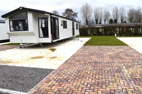 2 bedroom park home for sale, White Rose Holiday Park, Hutton Sessay, Thirsk