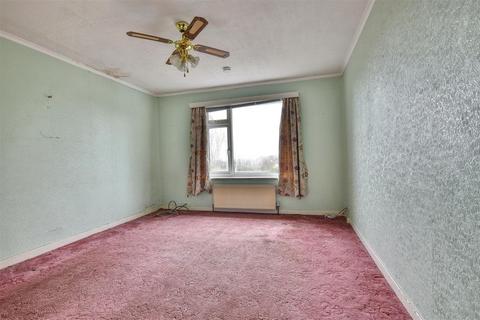 26 Broad View, Bexhill-on-sea, TN39 4HW