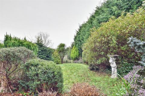 26 Broad View, Bexhill-on-sea, TN39 4HW