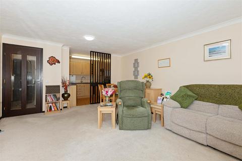 1 bedroom retirement property for sale - Western Place, Worthing, BN11 3LU