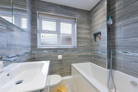 4 Chartwell Gardens, Sutton, SM3 9TQ