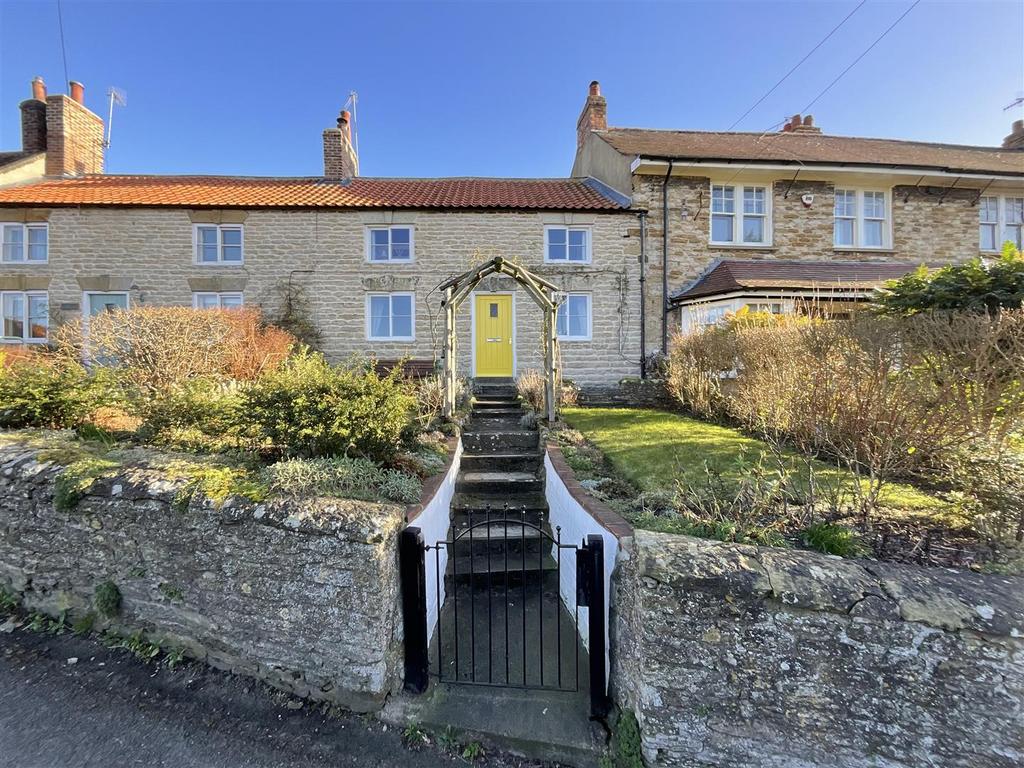 Castlegate, East Ayton, Scarborough 3 bed cottage for sale £300,000