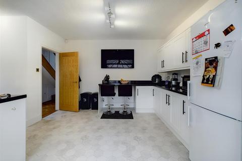 3 bedroom house for sale, Cleveland Avenue, Scarborough