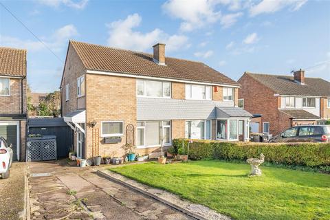 3 bedroom semi-detached house for sale, Cotswold Close, Bedford