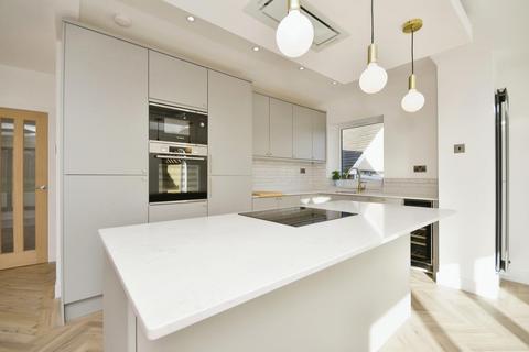 161 Cliffefield Road, Sheffield, S8 9BS