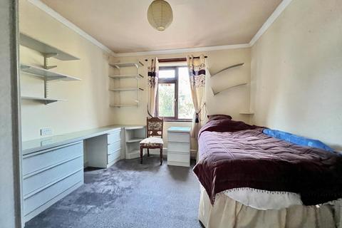82 Westward Road, Stroud, GL5 4JA