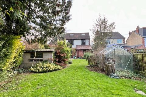 82 Westward Road, Stroud, GL5 4JA
