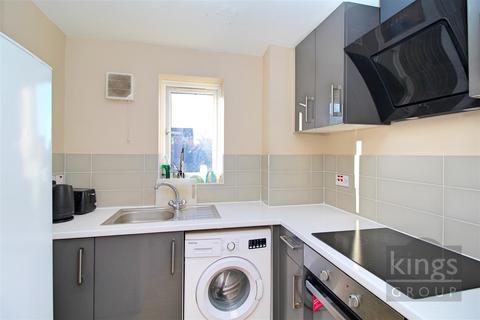 1 bedroom flat for sale, Wigston Close, Edmonton, N18