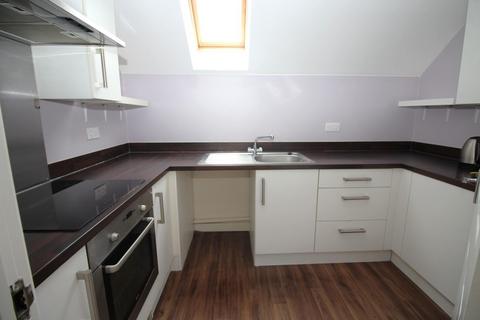 2 bedroom flat for sale, Leaze Close, Thornbury, Bristol