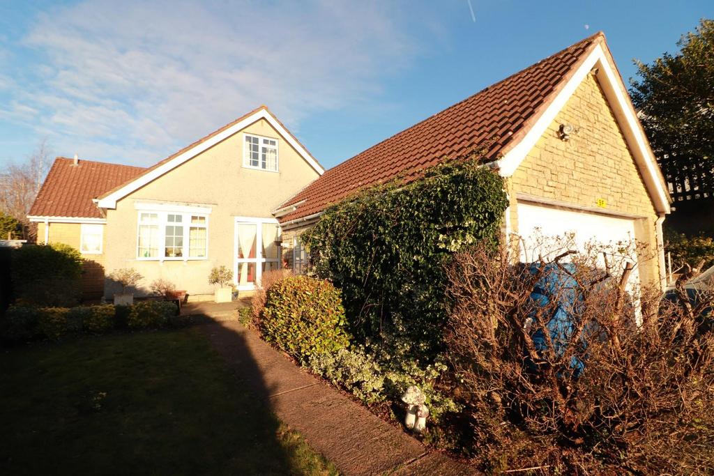 Langthorn Close, Frampton Cotterell, Bristol 4 bed detached bungalow