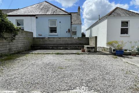 4 bedroom semi-detached house for sale, Beech Road, St. Austell