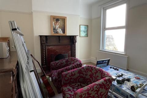 20 Beech Road, St Austell, PL25 4TS