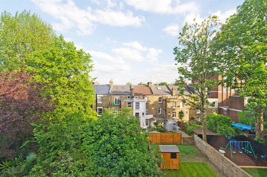 Birchington Road, London, NW6 2 bed flat for sale £500,000
