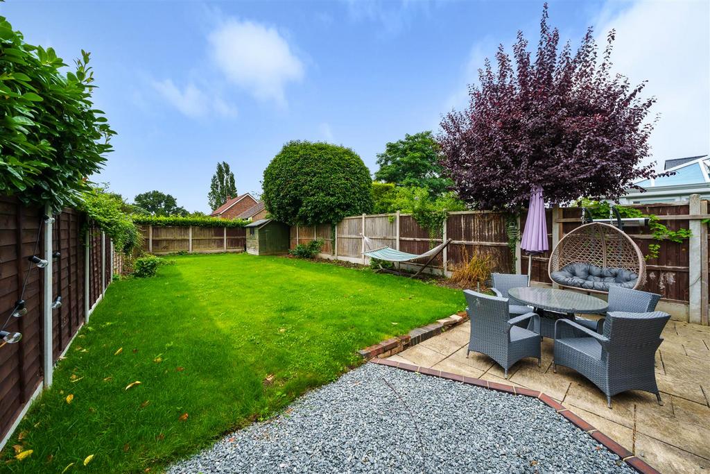 Mill Road, Stock, Ingatestone 3 bed semidetached house for sale £650,000