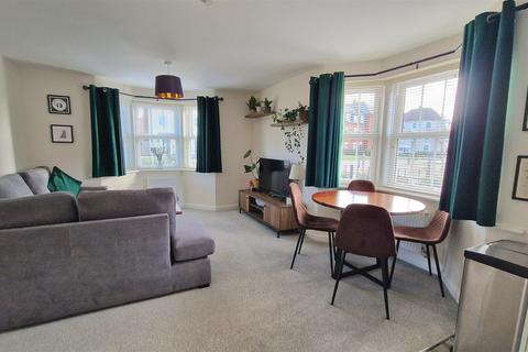 14 Chislehurst Place, Great Denham, Bedford, MK40 4TT