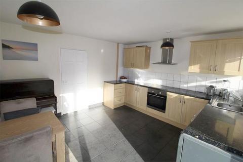 3 bedroom semi-detached house for sale, Darby End Road, Dudley