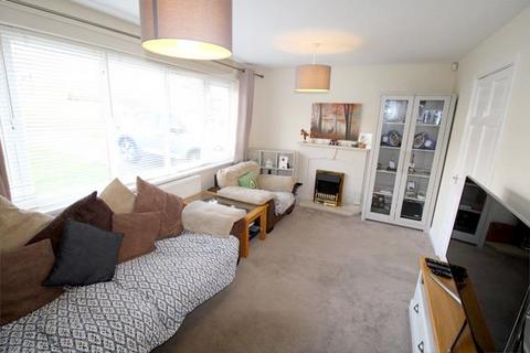 3 bedroom semi-detached house for sale - Darby End Road, Dudley
