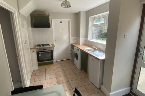 5 bedroom terraced house to rent, High Dells, Hatfield