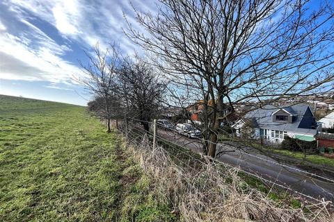 75 Ashurst Avenue, Saltdean, Brighton, BN2 8DR