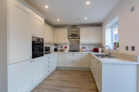 3 bedroom semi-detached house for sale - Norgren Crescent, Shipston-on-Stour