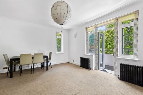 4 bedroom flat for sale, Greville Place, London