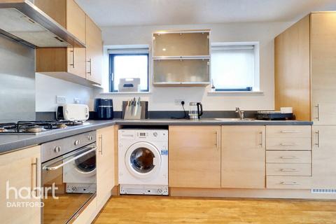 2 bedroom flat for sale, Park Lane, Greenhithe