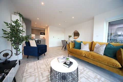 1 bedroom apartment for sale, Stirling Drive, Stevenage, Hertfordshire, SG2