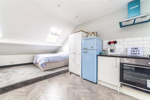 51 Roydene Road, Plumstead, London, SE18 1PZ