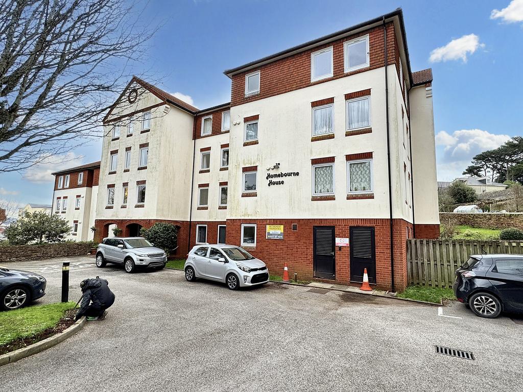 Belle Vue Road, Paignton 1 bed apartment for sale £85,000