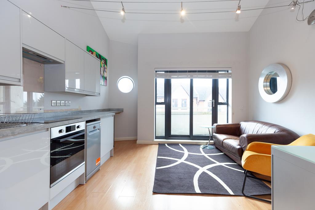 Living Room/Kitchen