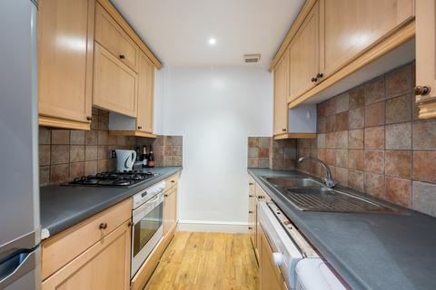 2 bedroom apartment to rent - Winchester Street, London, UK, SW1V