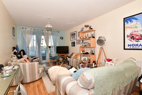 1 bedroom ground floor flat for sale, Chichester Wharf, Erith, Kent