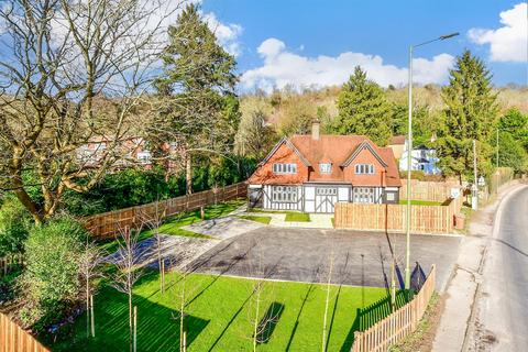 3 bedroom semi-detached house for sale, Reigate Hill, Reigate, Surrey