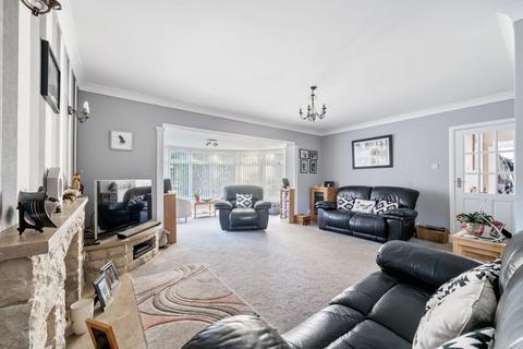 2 Apple Grove, Bognor Regis, PO21 4NB