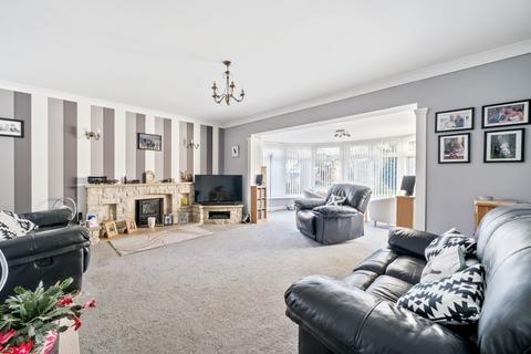 2 Apple Grove, Bognor Regis, PO21 4NB